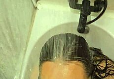 Hot Wife's Blowjob and Handjob in Bath!