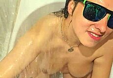 Hot Wife's Blowjob and Handjob in Bath!