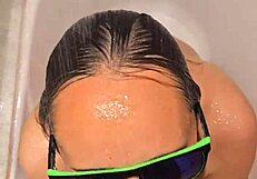 Hot Wife's Blowjob and Handjob in Bath!