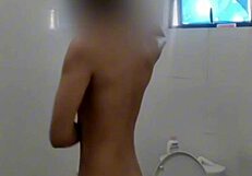 Pinay Girl Shower Show Sa Banyo Bago Magtrabaho.