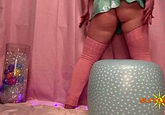 sexy bunny sunny lane in stockings plays with her big bubble ass