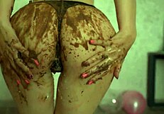 Cake crush with perfect ass and small tits girl