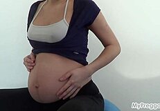 Pregnant Janetta skips workout for oral activity
