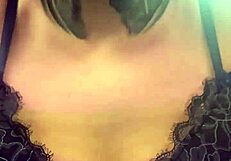 Fiquei com muito tesao na academia treinando que acabei indo pro banheiro manjar e gozar gostoso