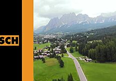 Slutty Sarah invites anal fuck trio at home POV