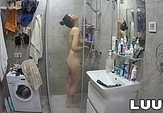 Luuv beautiful girl alice takes a shower on a amateur reality show.