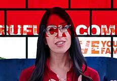 I wish you could help me in person, alex coal and max fill molly little