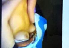 I, Fanny, am toying my shavd pussy on webcam