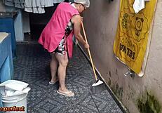 Caught boss jerking off, employee seduces him – will he tell his wife?