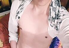 Detailed Selfie of a Masturbation Session