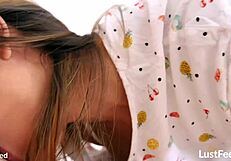 Intense Creampie Sex Tape With Tiny Latina Hotwife Frida Sante