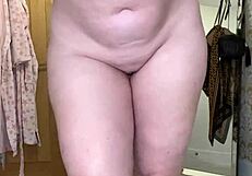 Booty Tease in Sexy Heels