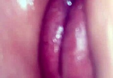 ella tiene un orgasmo y se chorrea mientras le doy de a perrito con detalles amateurs