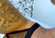 tati zaqui enjoying solo fun