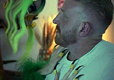 Dont Lose Your Streak Duolingo Breaks Into My House And Fucks Me - Little 18+ Puck