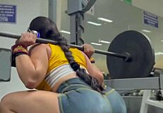 is my beautiful colombian outfit hot at the gym?