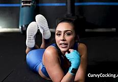 workout dick sucking at the gym with deepthroat gagging