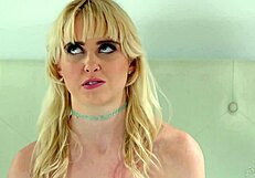 可愛い娘たちが激しいセックスで楽しむ！