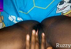 Touching her unwashed creamy early morning pussy ruzzyde!