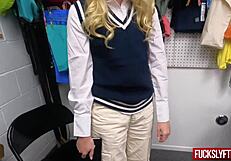 Student Kallie Taylor steals dress for big date 😊