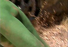 Ženske v črnem Volume 1 Scena 1 s klasičnimi kostumi