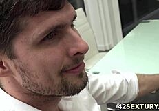 Anal whore tina kay lures a dick in