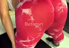 I sucked the gym staff while my husband was working out.