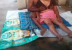 desi aunty fucks young boy in bedroom 😏 first time homemade