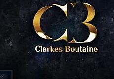 christy evans and amorzinho in trailer