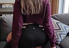 Scarlet Winters rips Lululemon leggings during fuck.