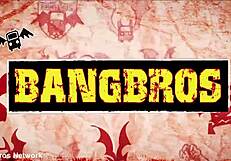 Scarlett's fire crotch gets blown and creampied!