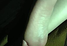 girlfriend's feet get cumshot in close-up