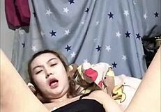 amateur japanese horny masturbation squirt