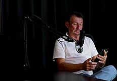 Carlos Urach discusses Andressa Urach's party