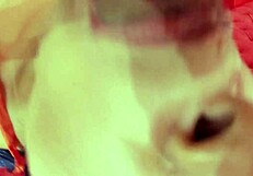 Me Cit� Para Ver Peliculas Pero En Lugar De Eso Me Di� Una Rica Mamada