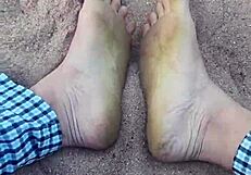 feet in the sand, sensory barefeet footfetish modeling nature