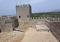 Damiana Flowers Fucks Outdoors In European Castle With Big Ass