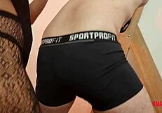 Morena Femdom Provocando E Punindo O Escravo