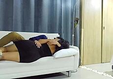 Preciosa Nalgona Con Vestido Negro Cogemos En El Sillon-Clip!