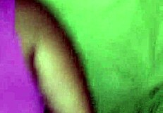 Thai neighbor Thais enjoys a casual visit