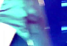 loira comendo o cuzinho de beyf�