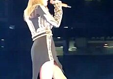 loira comendo o cuzinho de beyf�