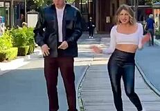 Sexy Blonde Babe Dances In Leggings