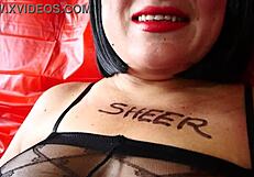 I'm using the pussy pump to make it swell up nicely.