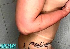 Madrasta peituda fez alegria do seu enteado e lhe ofereceu o c�