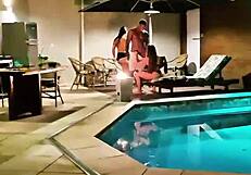 Marido Cuckold Filmou O Dotado Transando Com A Esposa E Amiga