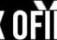 Chrissy Daniels Licks Maxines Clit