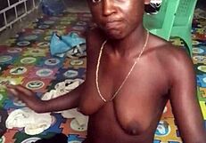 Crazybitch twerking naked then enjoyed fucking her big dildo in both ass and pussy?