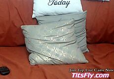 Live DILDO ORAL SEX CAM!