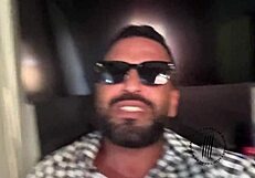 arrombando o cu enorme da casada completo